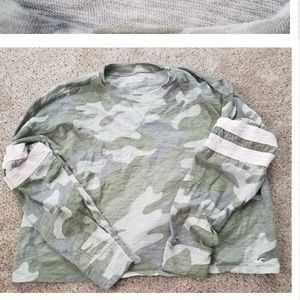 camouflaged long tee